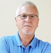 Larry Smith headshot